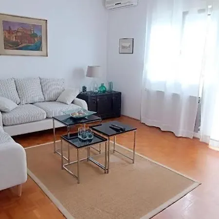 Apartment Amazing Seaview With A Balcony Near The - Kneza Trpimira I